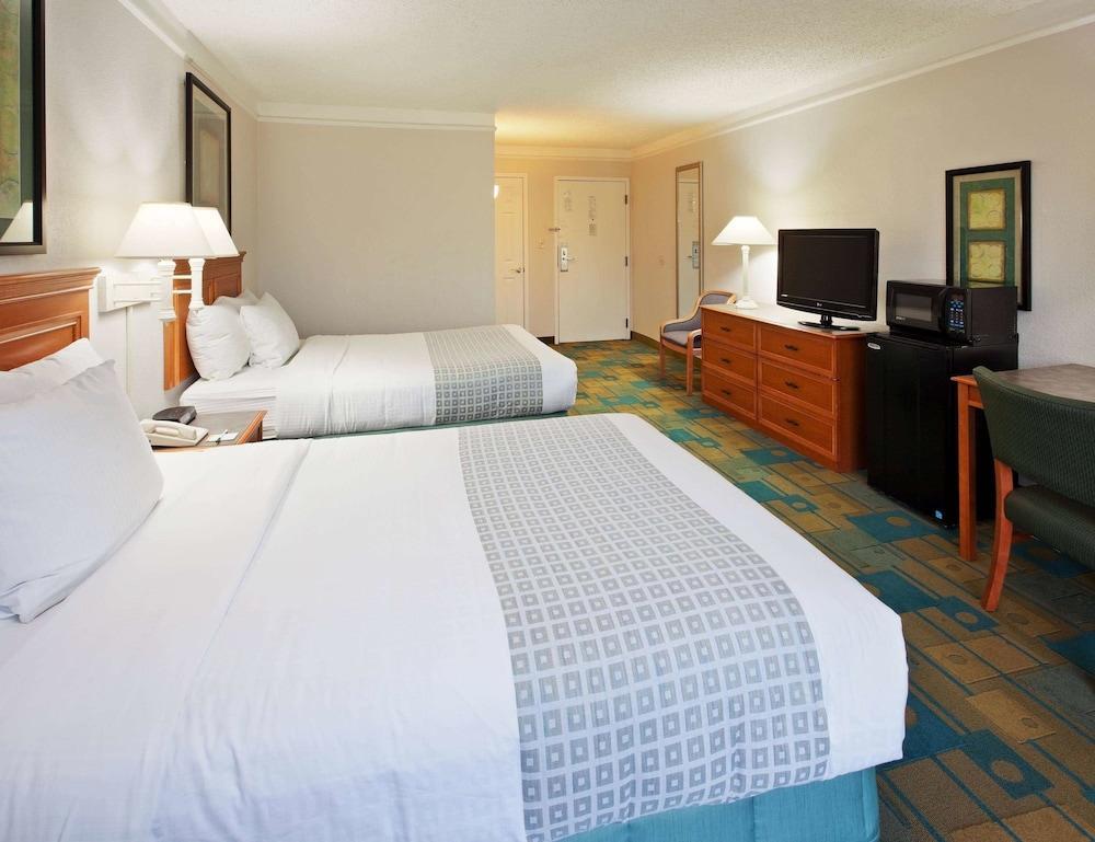 Hotel La Quinta By Wyndham Redding Exteriér fotografie