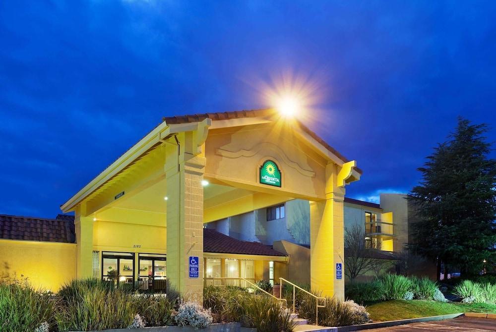 Hotel La Quinta By Wyndham Redding Exteriér fotografie