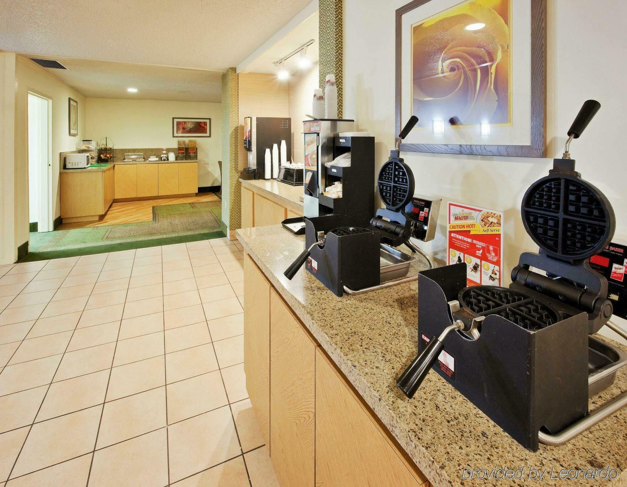 Hotel La Quinta By Wyndham Redding Exteriér fotografie